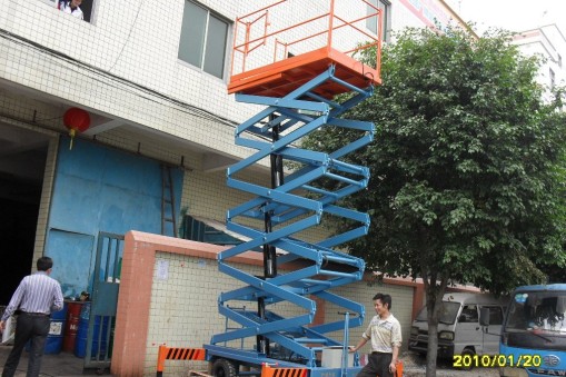 移动式升降平台液压的维护技巧有哪些?