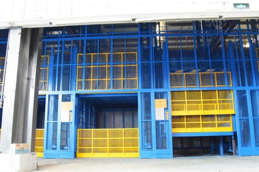 超重型直顶式升降机安装后就万事大吉了吗？