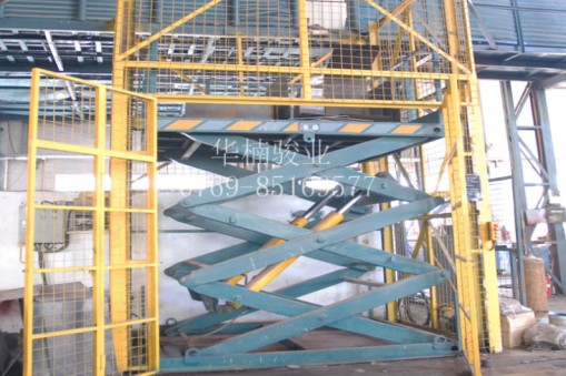 润滑油使用不当会使升降平台出现什么故障？