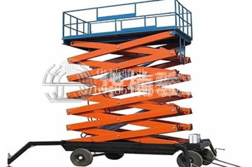 移动式升降机大概多少钱?