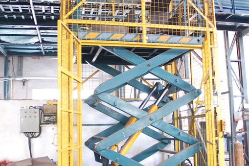 液压油对升降机速度有影响吗？