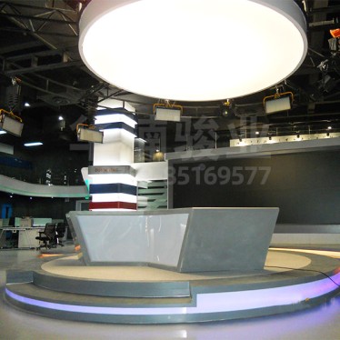 电视台使用升降舞台