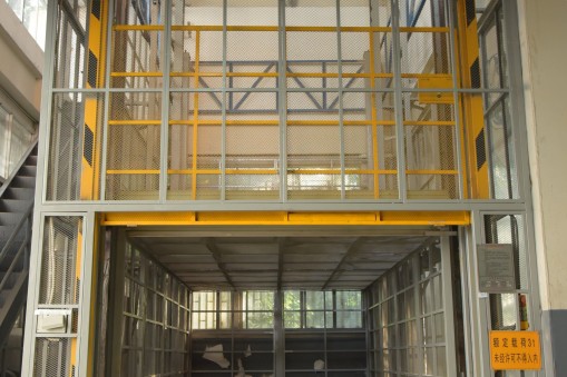 升降机的主要结构有哪些